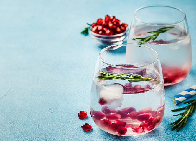 Detox pomegranate drink