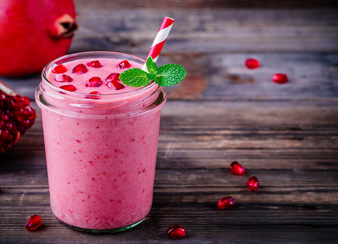 Pomegranate smoothie